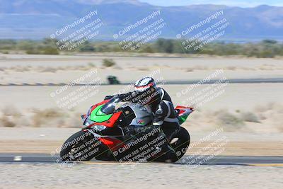 media/Feb-04-2024-SoCal Trackdays (Sun) [[91d6515b1d]]/7-Turn 9 Inside (1140am)/